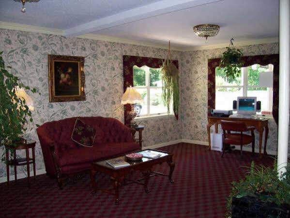 Durham Skyland Inn Bagian luar foto