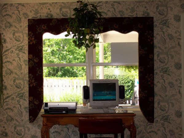 Durham Skyland Inn Bagian luar foto
