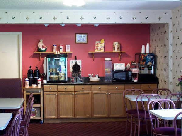 Durham Skyland Inn Bagian luar foto